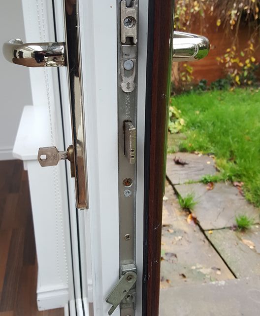 a locking mechanism on the side of a door